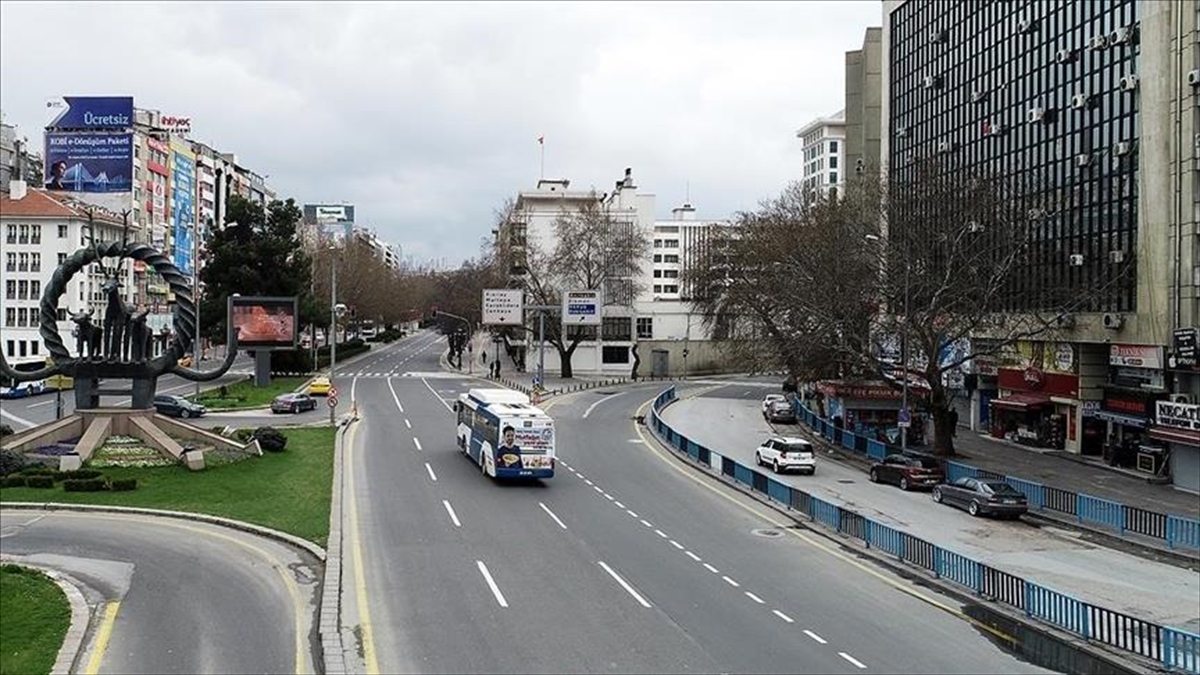 Ankara'da 10 Kasım Nedeniyle Bazı Yollar Araç Trafiğine Kapatılacak