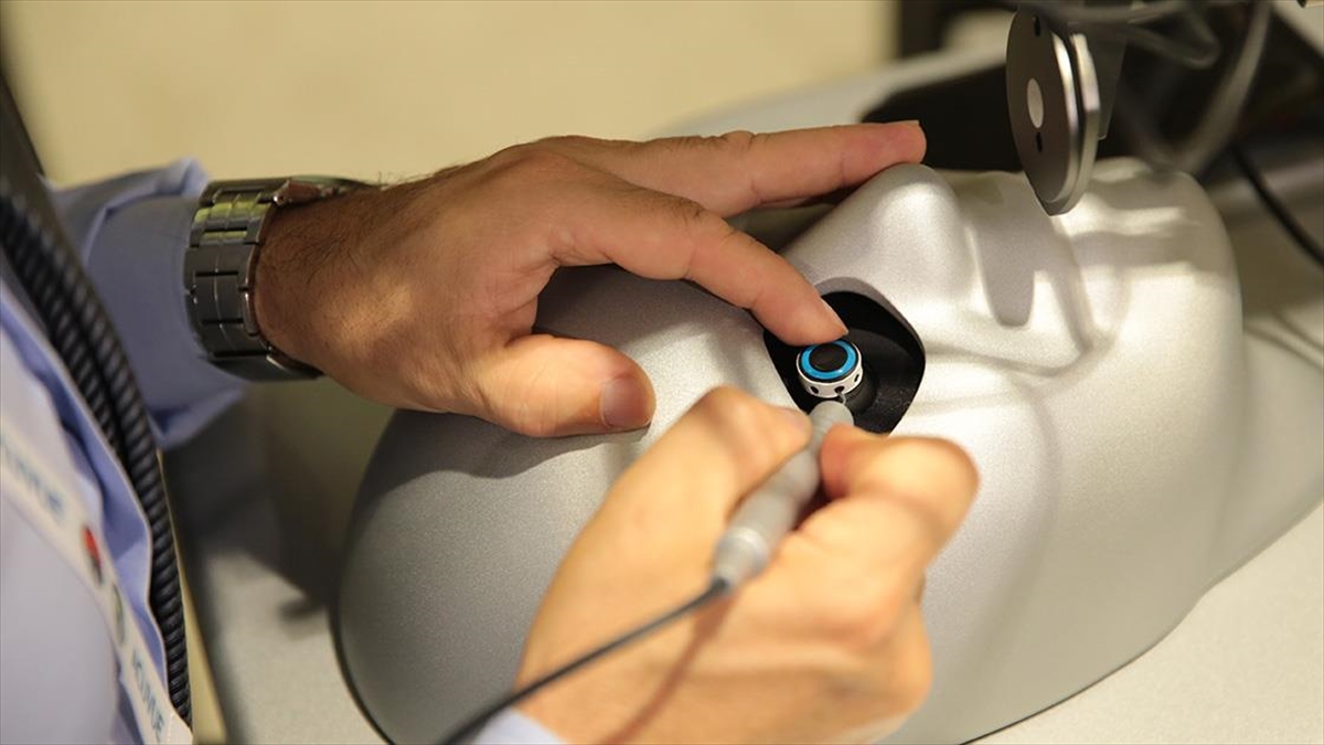 Cerrahi Simülasyon Eğitimi Göz Ameliyatlarındaki Başarıyı Artırıyor