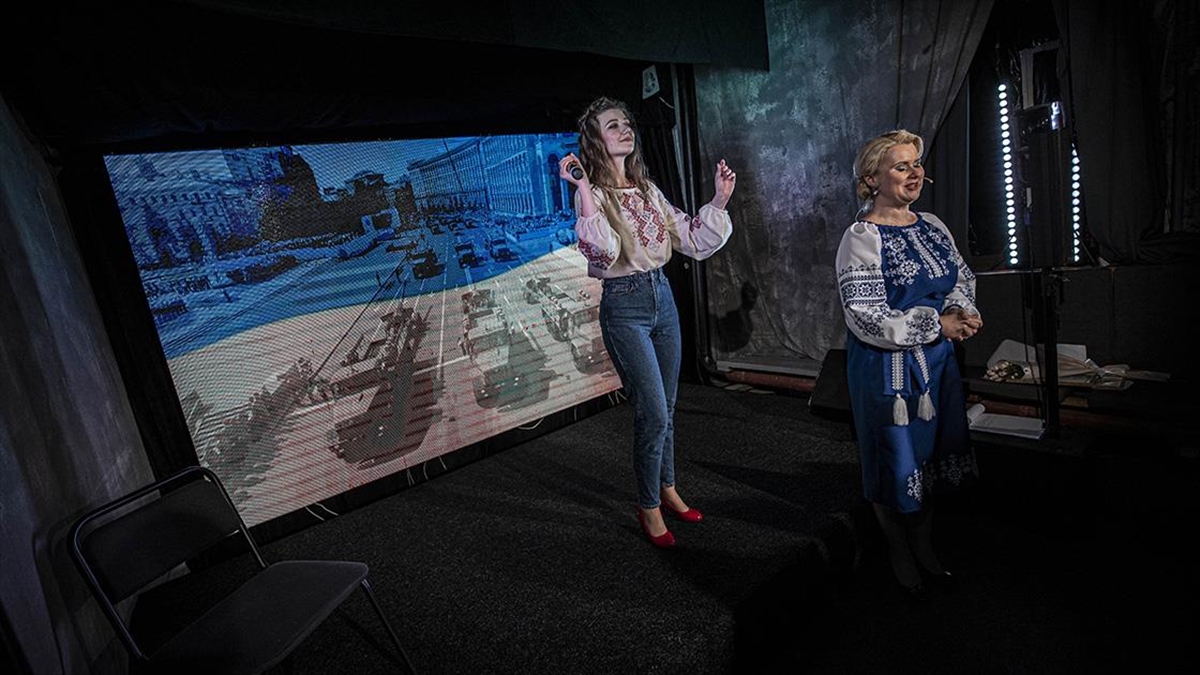 Ukrayna'da Bombardıman Altındaki Mıkolayiv'de Sanat Etkinlikleri Sığınakta Sürüyor