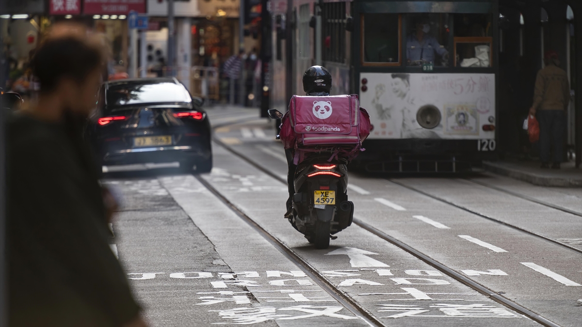 Çin'in Guangcou Şehrinde Yaklaşık 5 Milyonluk Nüfusu Etkileyen Kısmi Kapanmaya Gidildi