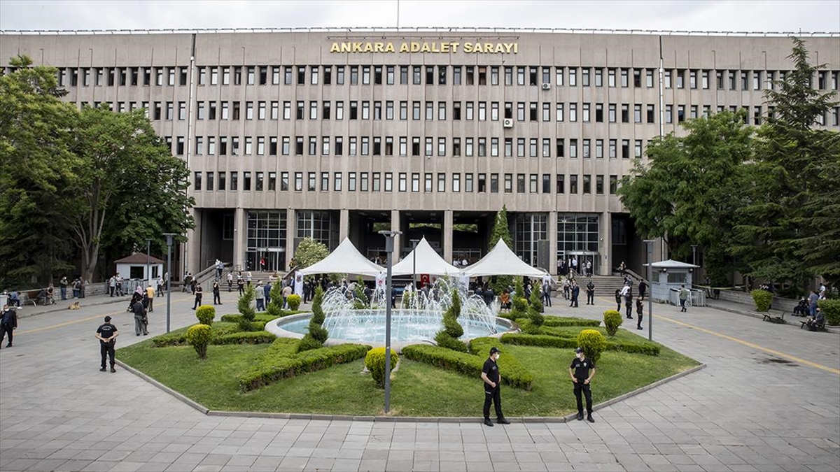 Chp'li 3 Milletvekili Hakkında Fezlekeler Adalet Bakanlığına Gönderildi