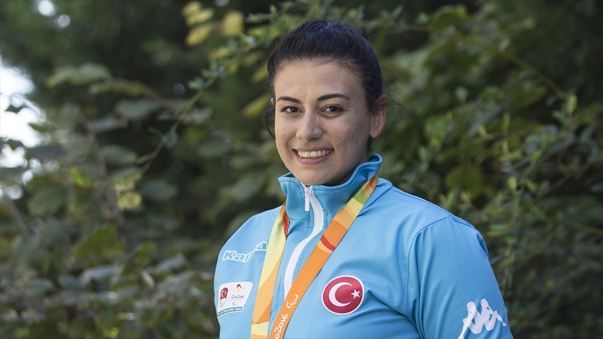 Milli Para Masa Tenisçi Kübra Korkut Dünya Şampiyonu Oldu