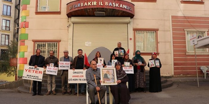 Diyarbakır Annelerinin Oturma Eylemine Bir Aile Daha Katıldı