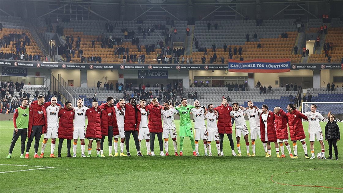 Galatasaray'dan Son 17 Sezonun En İyi Deplasman Performansı
