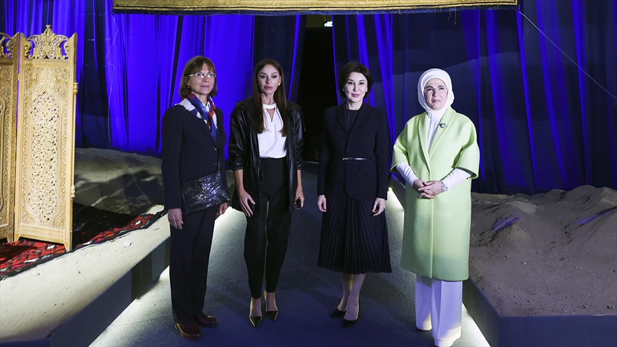 Emine Erdoğan'dan Özbekistan'daki Ev Sahiplikleri İçin Ziroat Mirziyoyeva'ya Teşekkür