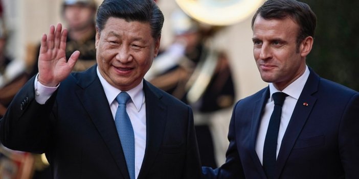 Macron, Şi'den Putin'e Zelenskiy İle Müzakereye Oturması İçin Baskı Kurmasını İstedi