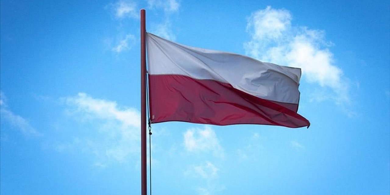 Letonya Savunma Bakanından Polonya'ya Düşen Füze Sonrası "4. Madde" Çağrısı