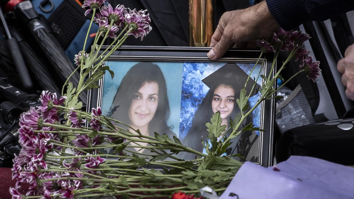 Terör Saldırısında Hayatını Kaybeden Arzu Öğretmen Ve Kızının Adı Okullarda Yaşayacak