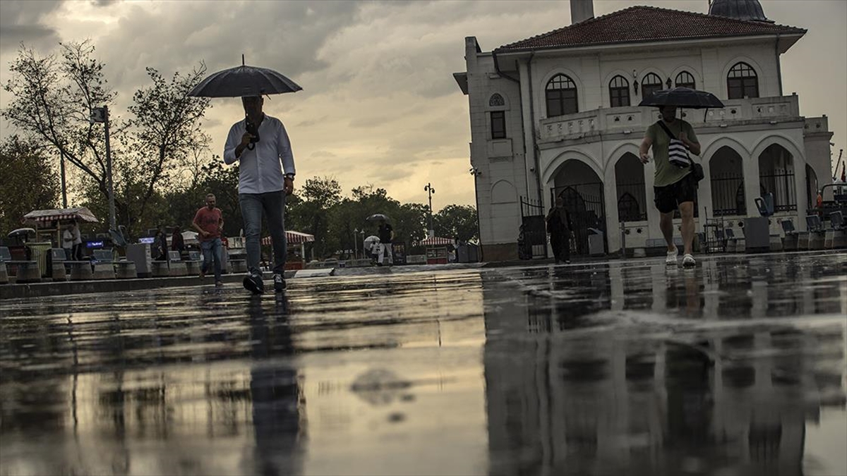 İstanbul İle Tekirdağ'ın Doğusunda Sağanak Bekleniyor
