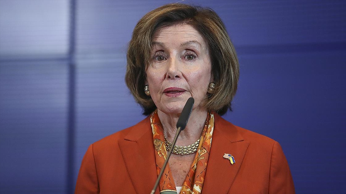 Abd Temsilciler Meclisi Başkanı Pelosi, Liderlik İçin Tekrar Aday Olmayacağını Söyledi