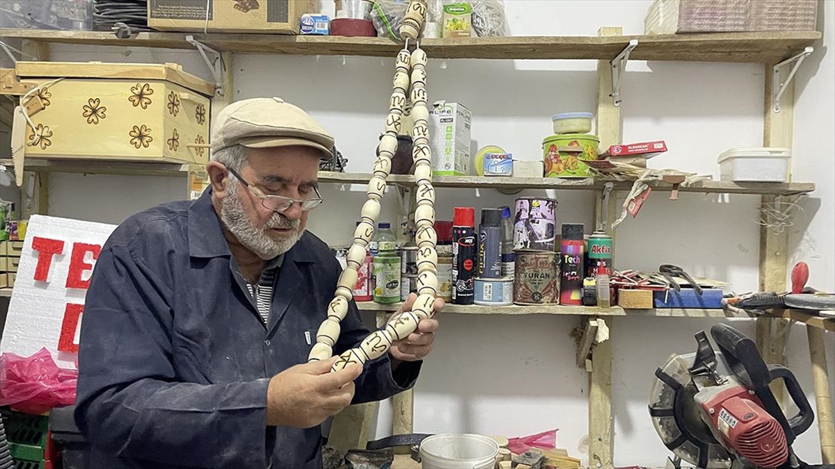 Ağaç Dallarını Dekoratif Ürünlere Dönüştürüyor