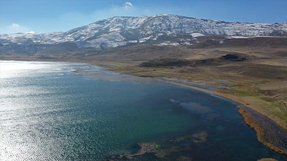 Doğu'nun Saklı Güzelliği Balık Gölü Kuruma Tehlikesi Altında
