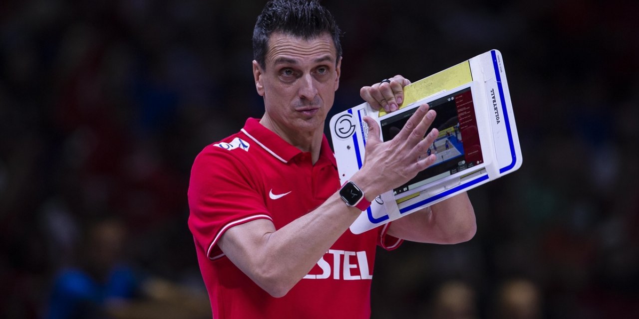 A Milli Kadın Voleybol Takımı'nda Giovanni Guidetti İle Yollar Ayrıldı