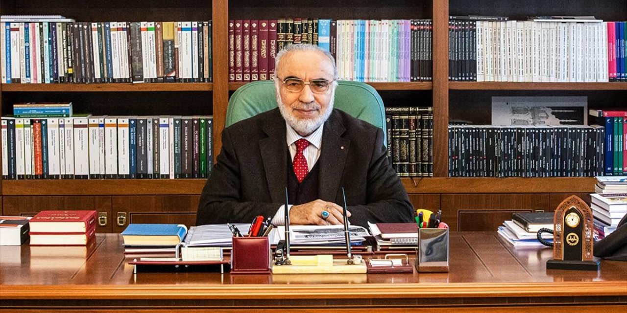 İlahiyatçı Prof. Dr. Raşit Küçük Vefat Etti