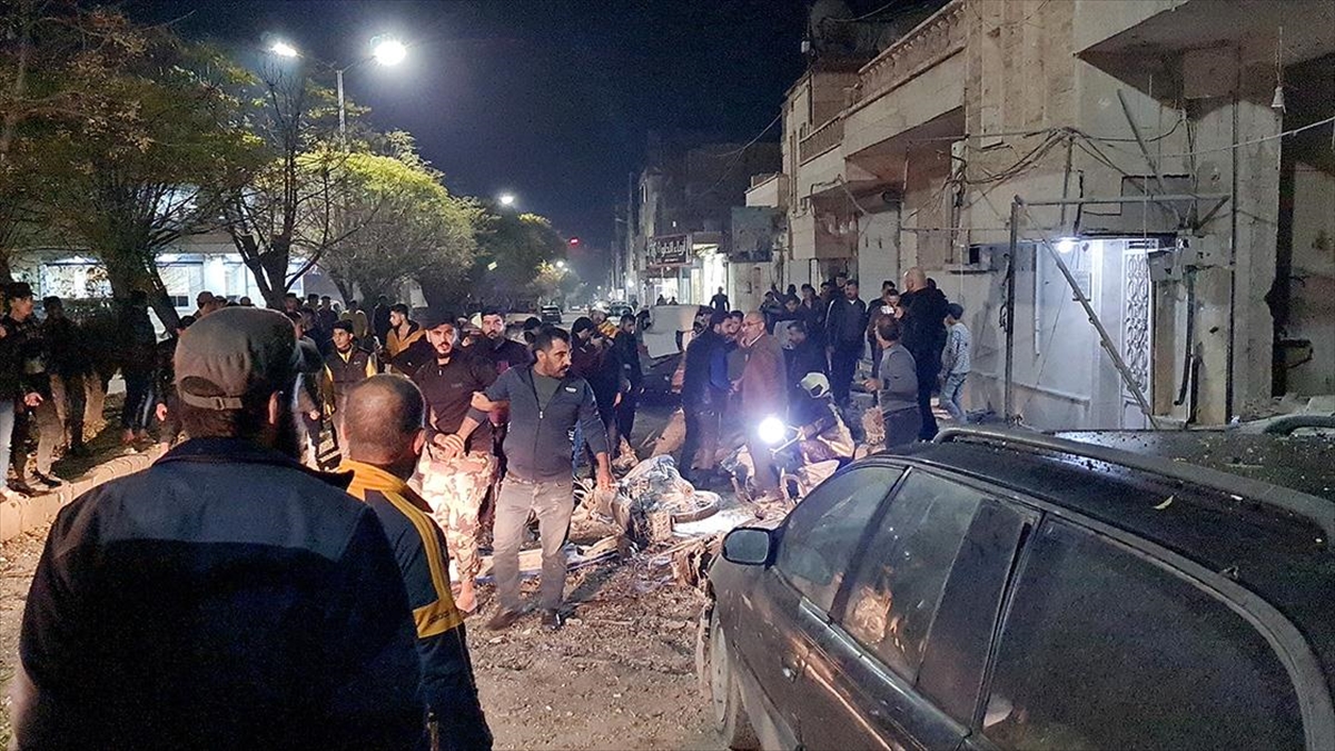 Tel Rıfat'ta Yuvalanan Pkk/ypg'lı Teröristlerden Azez'e Roket Saldırısı: 3 Ölü, 8 Yaralı