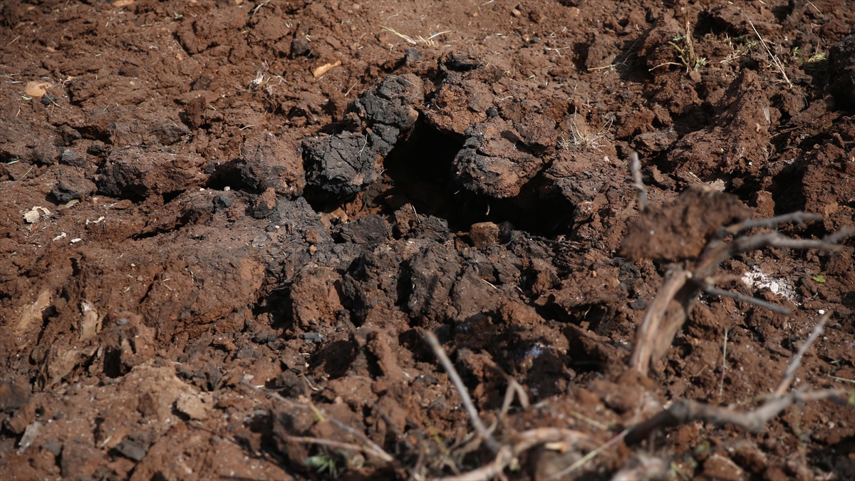 Terör Örgütü Ypg/pkk Mensuplarınca Atılan Roketler Kilis'te Sınır Bölgesine Düştü