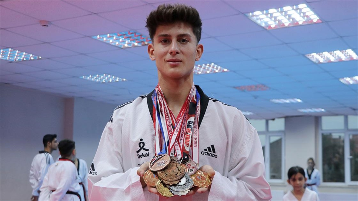 Milli Tekvandocu Atakan Gorça, Balkan Şampiyonası'nda Zirveyi Hedefliyor