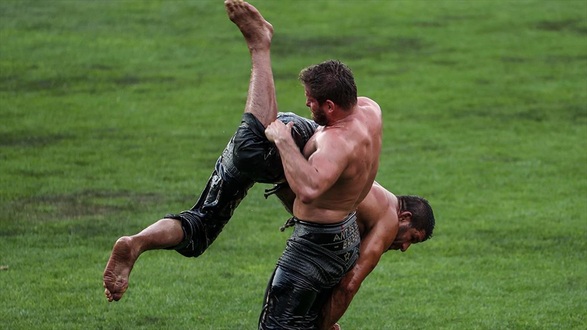 Yağlı Güreş Ligi Kurulması Fikrine Başpehlivanların Bakışı Olumlu