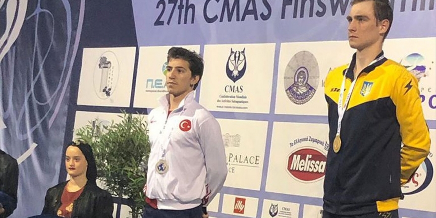 Paletli Yüzmede Tarihi Başarı