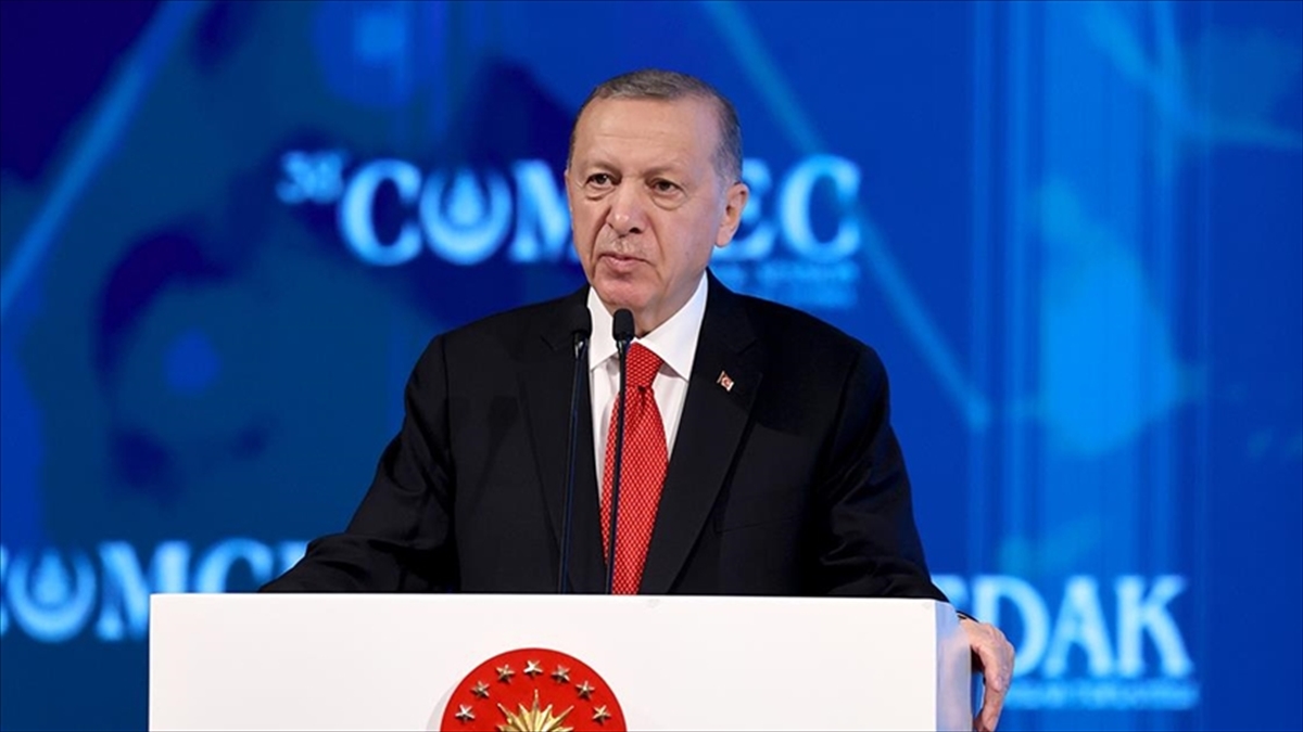 Cumhurbaşkanı Erdoğan: İslam Ümmeti Olarak Bizim Kardeşliğimiz Her Türlü Anlaşmazlığın Üstesinden Gelecek Güce Sahiptir