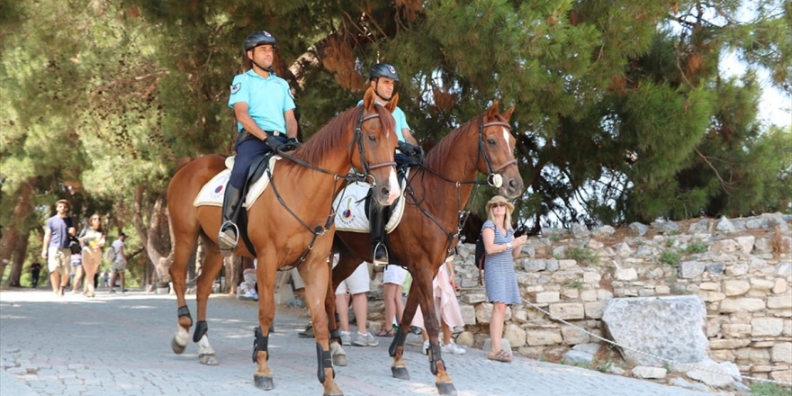 İzmir Sahillerinde 'Atlı Jandarma' Dönemi
