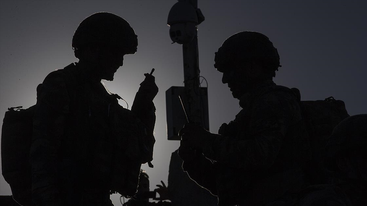 İkna Çalışmaları Sonucu 3 Terörist Daha Güvenlik Güçlerine Teslim Oldu