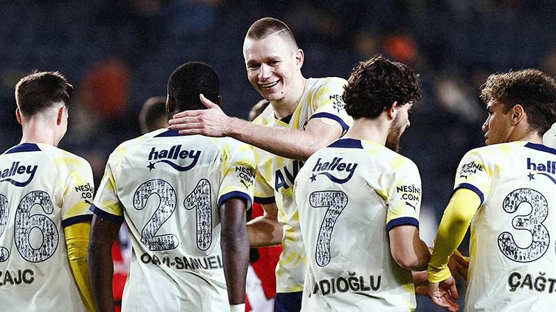 Fenerbahçe, Rayo Vallecano karşısında geriden gelip kazandı