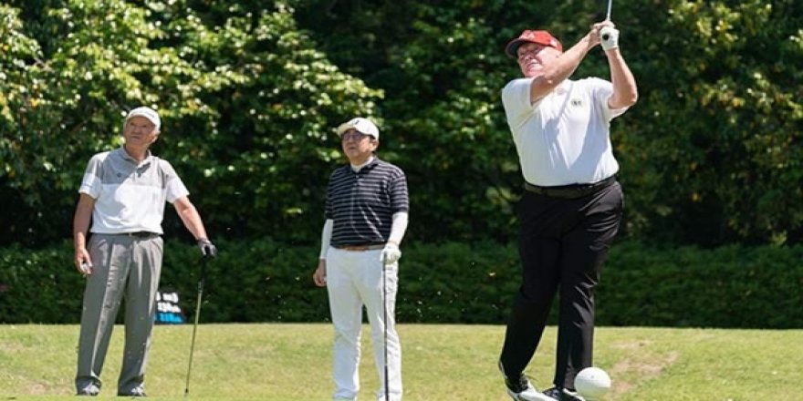 Trump'ı Eleştiren Karikatürist 17 Yıllık İşinden Kovuldu