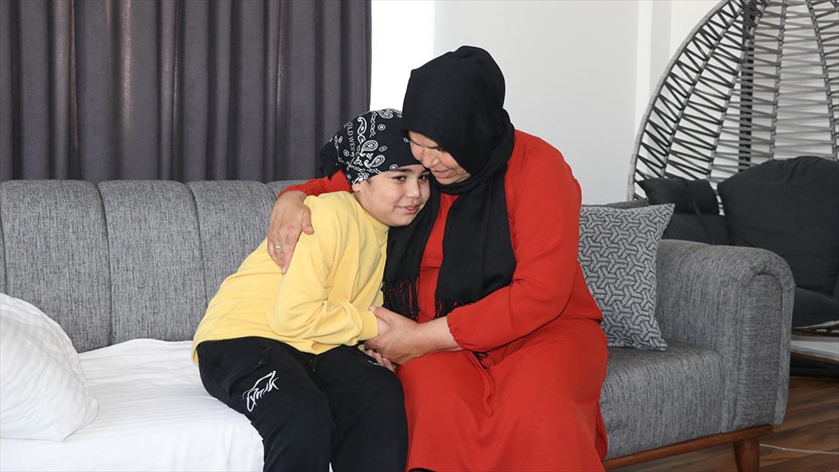 Ailesinin Kalıtsal Hastalığı Akdeniz Anemisini Kemik İliği Nakliyle Yendi