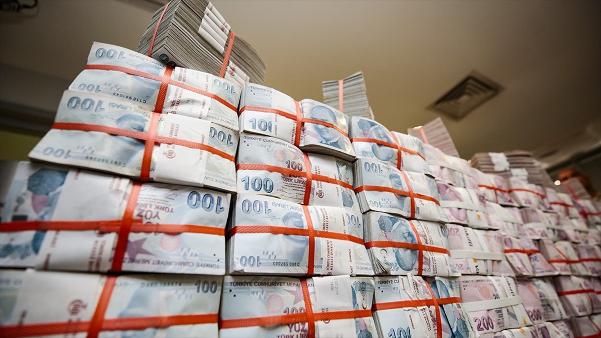 Merkezi Kayıt Kuruluşu Nezdindeki Menkul Kıymetlerin Değeri Yaklaşık 7 Trilyon Lira İle Rekor Kırdı