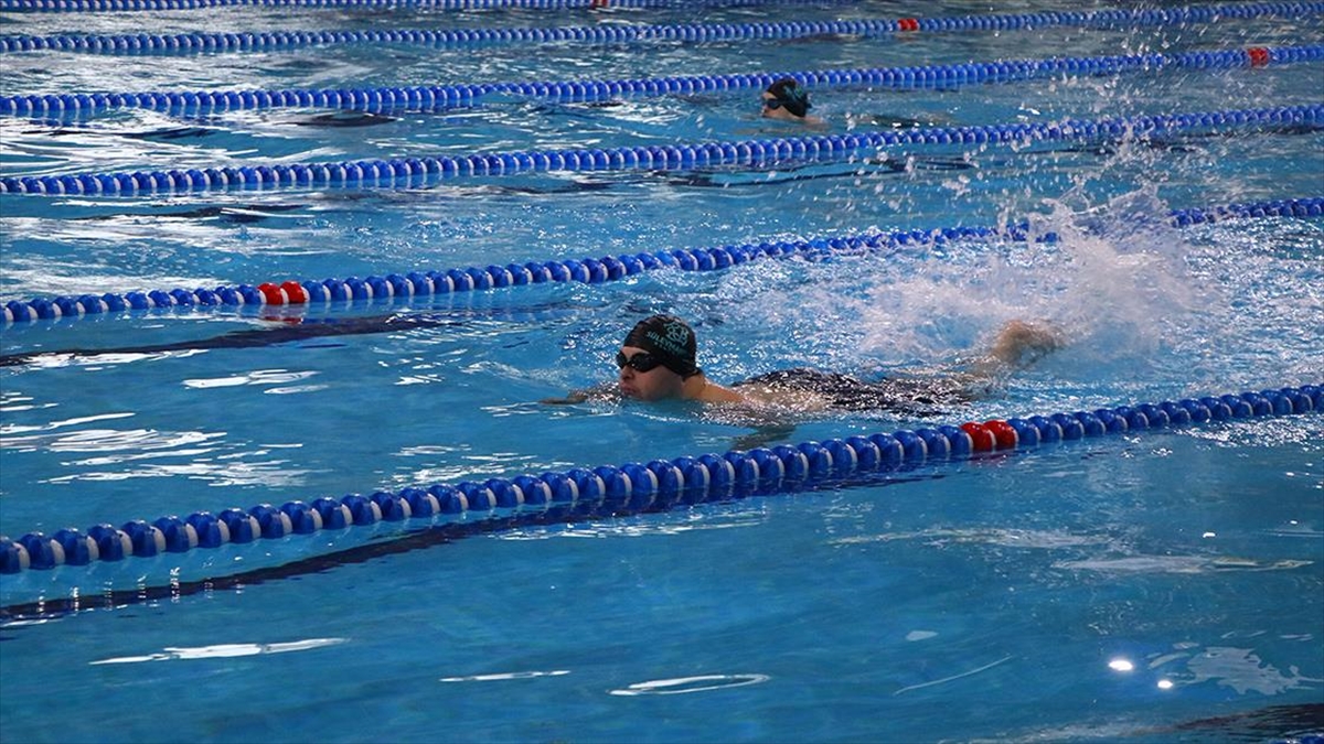 Tekirdağ'da "özel Çocuklar" Yüzme Yarışmasına Katıldı