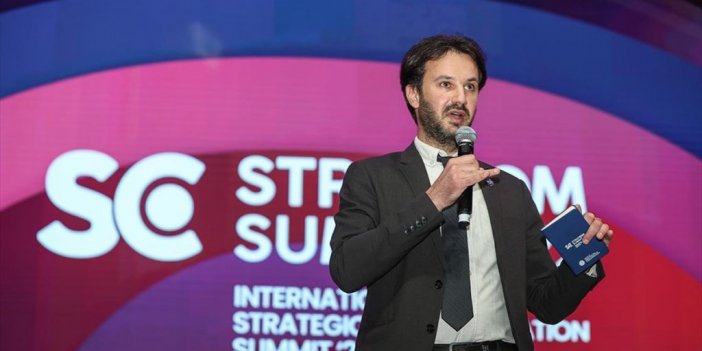 Ukrayna Dışişleri Bakanlığı Danışmanı Tykhyi, Türkiye'nin İletişim Stratejilerini Takdir Etti