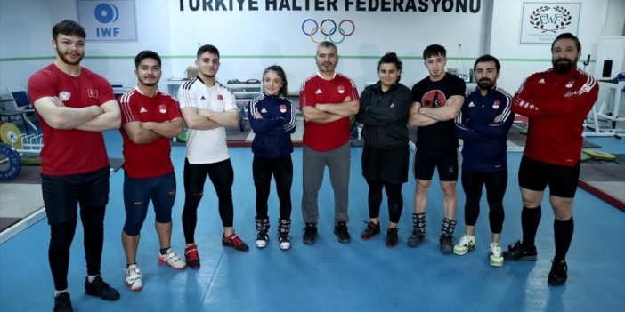 Milli Halterciler Dünya Şampiyonasında 2024 Paris'in Kapısını Açmak İstiyor