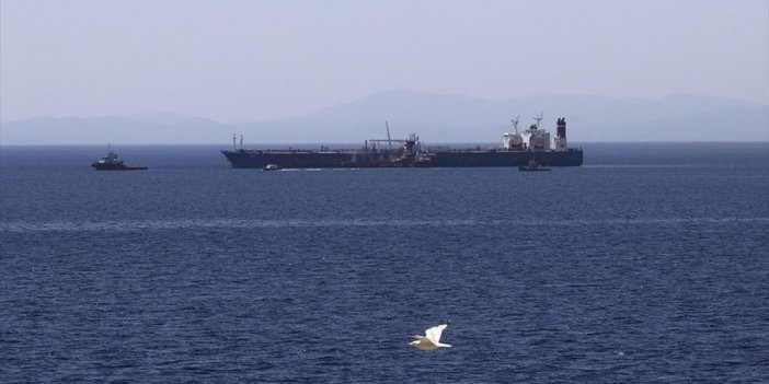 Ab'nin Rus Petrolüne Ambargo Ve Tavan Fiyat Uygulaması Yürürlüğe Girdi