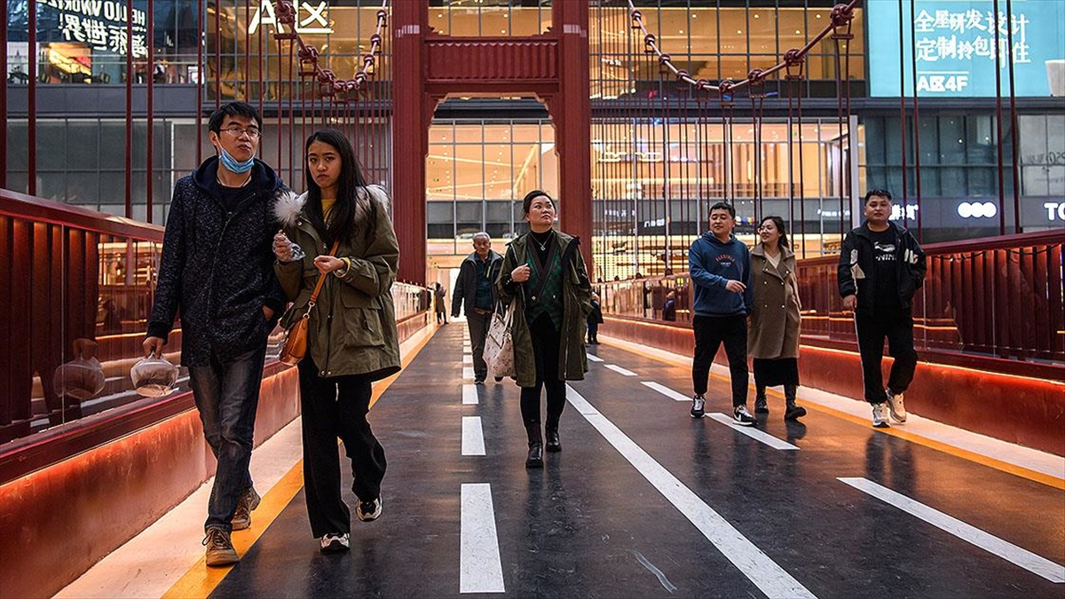 Çin'de Hizmetler Sektöründeki Ekonomik Aktivite 6 Ayın En Düşük Seviyesinde