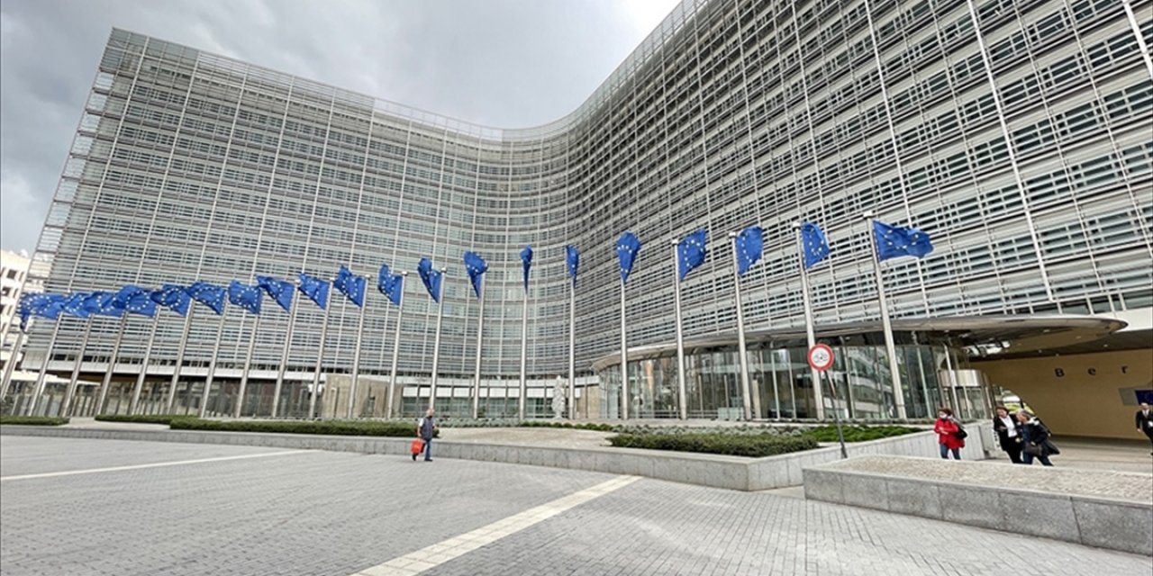 Ab, Rusya'ya Karşı 9'uncu Yaptırım Paketini Hazırladı