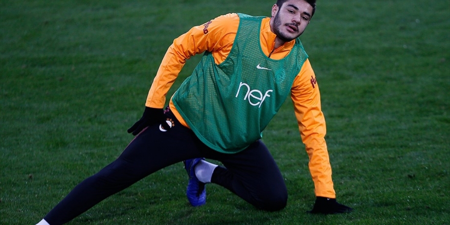 Schalke 04'e Transfer Olan Ozan Kabak: En İyi Savunma Oyuncuları 4 Numarayı Giyiyor