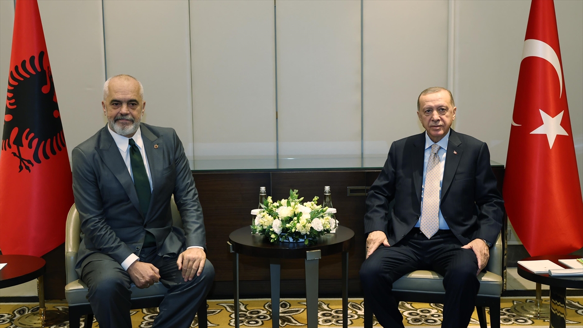 Cumhurbaşkanı Erdoğan, Arnavutluk Başbakanı Rama'yı Kabul Etti