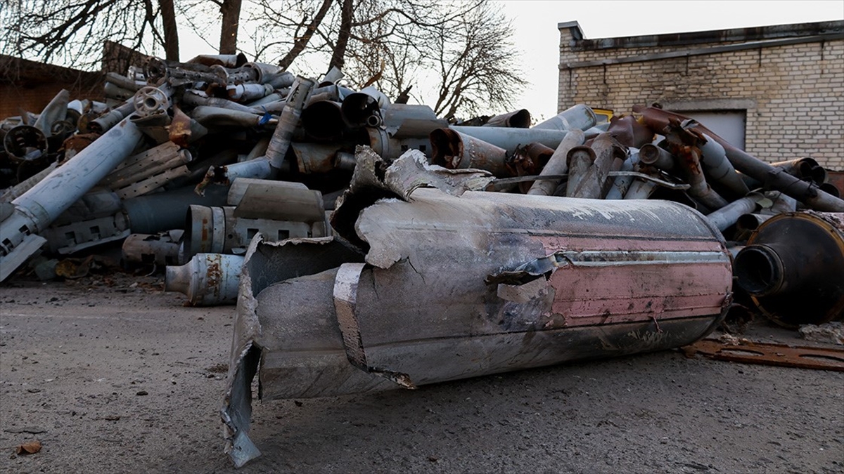 Zelenskiy: Rus Füzelerinin Yüzde 62'si Sivilleri Hedef Aldı