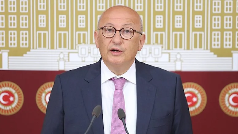 CHP’li Çakırözer iktidarın geri viteslerini tek tek saydı