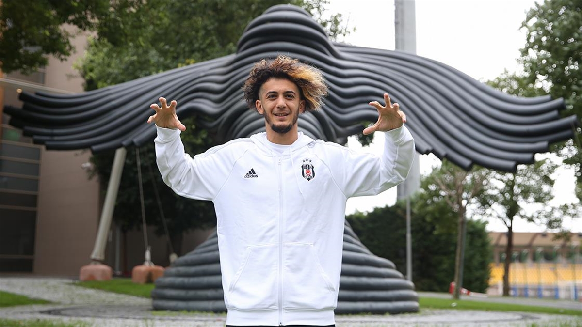Tayfur Bingöl, Beşiktaş'a Transfer Olarak Hayalini Gerçekleştirdi