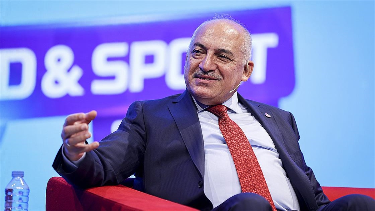 Tff Başkanı Büyükekşi: Futbol Akademileri Projesi İle Kulüplerimizin Kendi Öz Kaynaklarına Yönelmelerini İstiyoruz