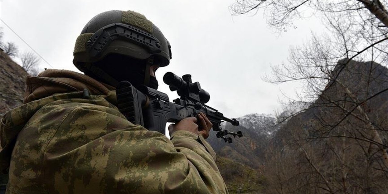 İkna Çalışmaları Sonucu 2 Terörist Daha Teslim Oldu