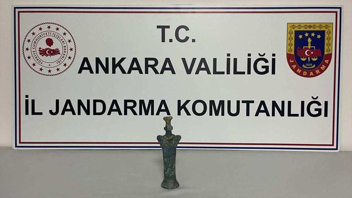 Ankara'da Jandarma Ekipleri Çeşitli Suçlardan Aranan 241 Kişiyi Yakaladı