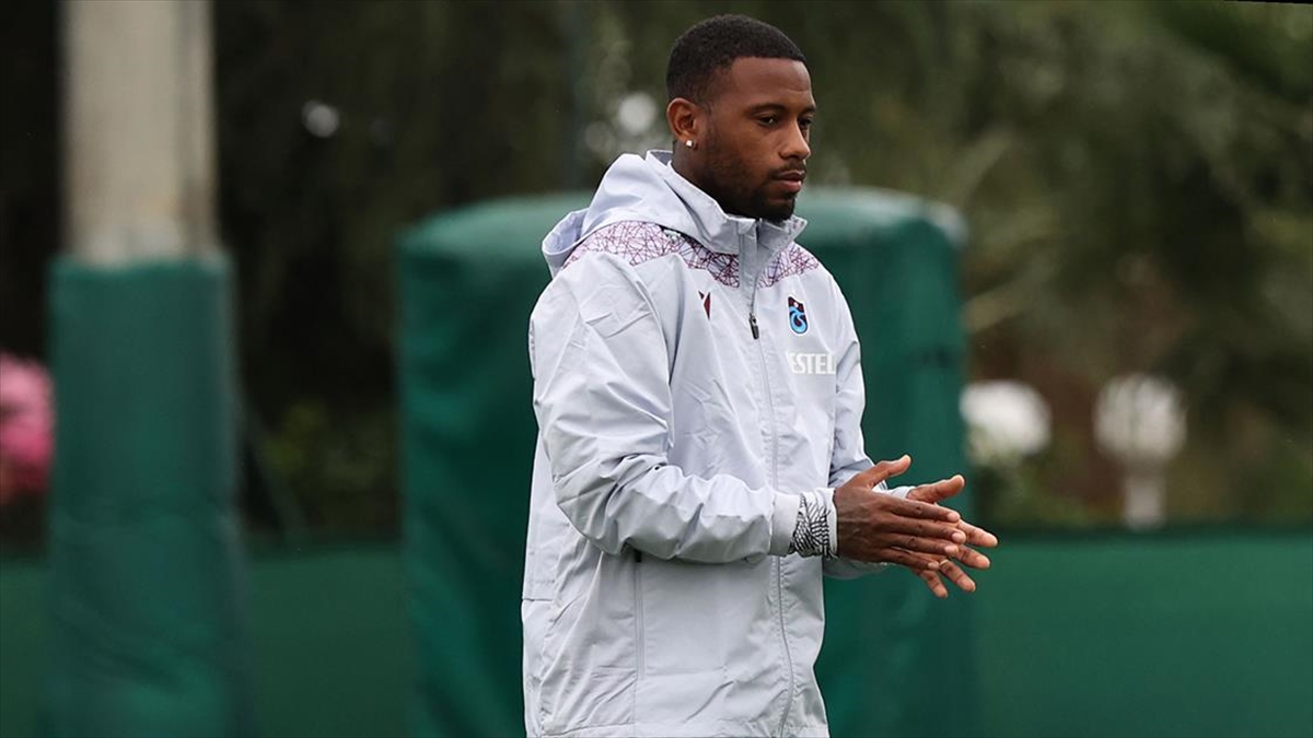 Trabzonspor'da Denswil'in Sağ Uyluk Arka Bölgesinde Kas Yaralanması Tespit Edildi