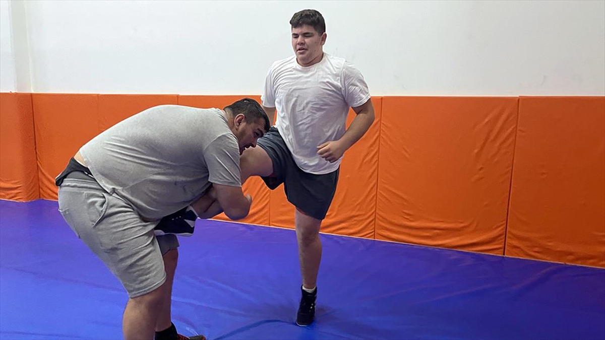 Kırkpınar'da Kürsüyü Hedefleyen Edirneli Pehlivanlar, Antrenmanlara Erken Başladı