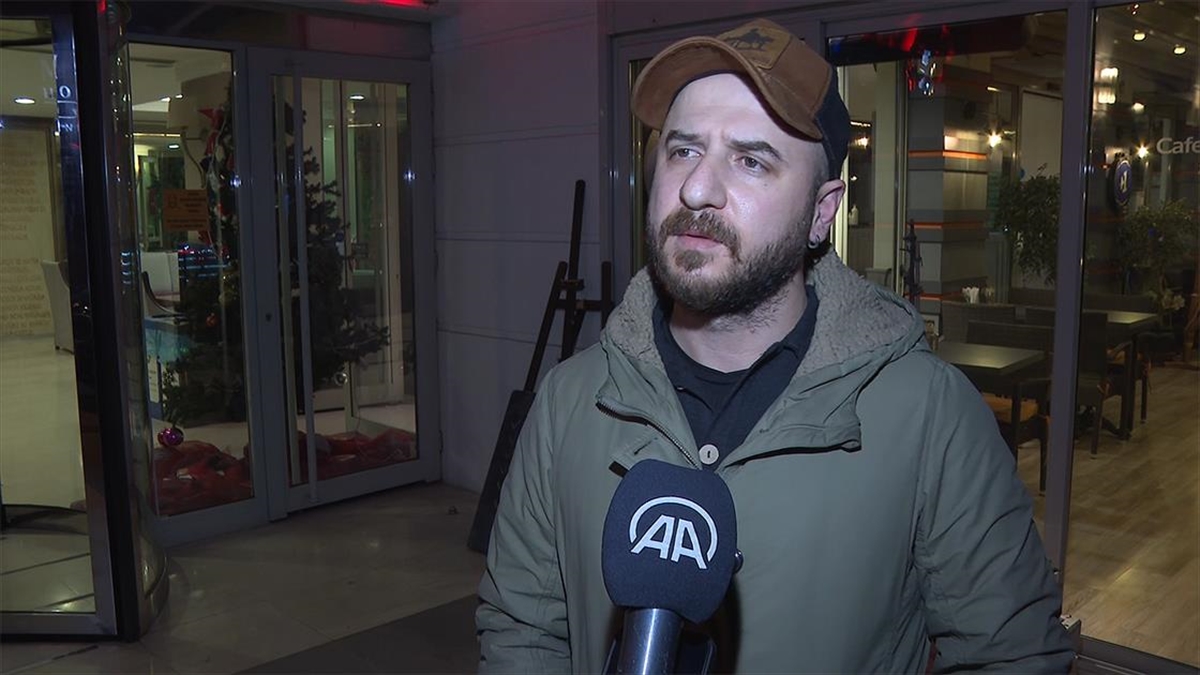 Piiz Grubunun Gitaristi Usta, Ekip Arkadaşı Dudarık'a Saldırının Detaylarını Anlattı