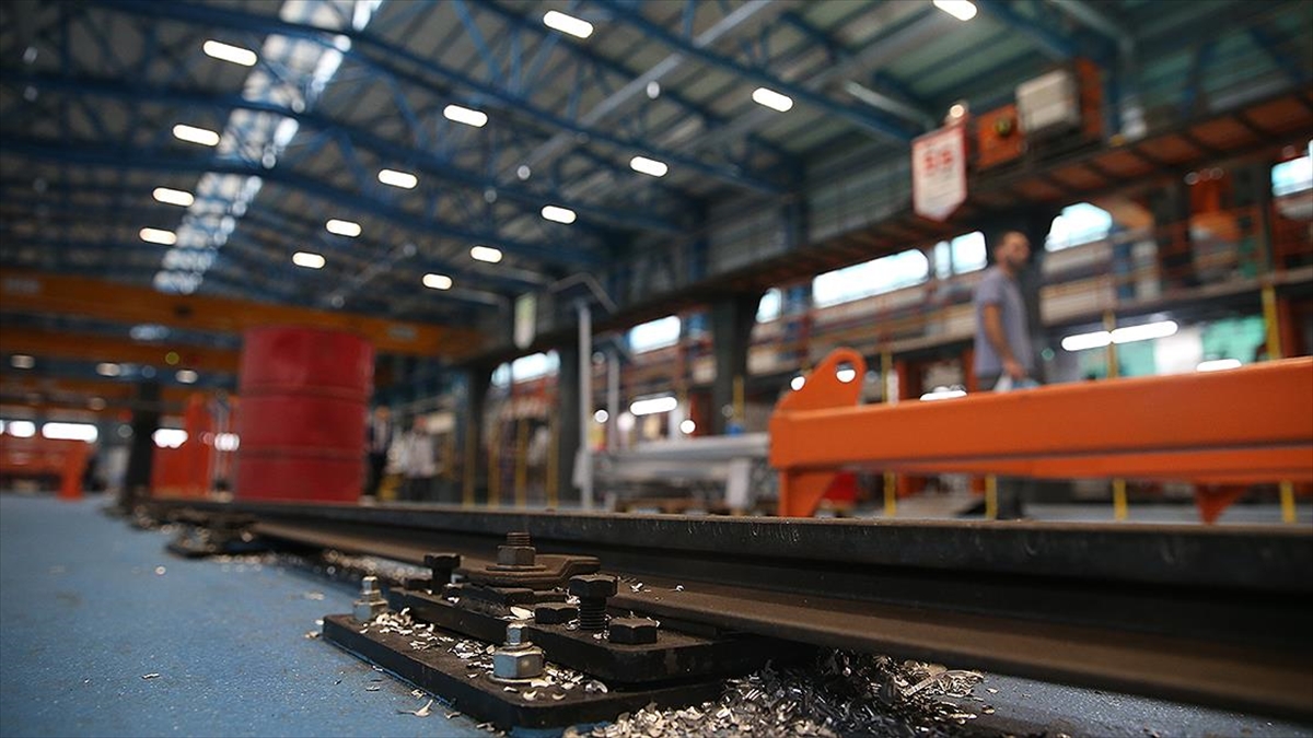 Türkiye "Dijital Yüzyıla" Yerli Ve Milli Teknolojilerle Adım Atacak