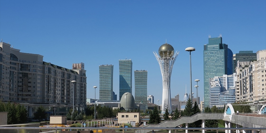Kazakistan Stratejik Hamlelerle Finansta Liderlik Peşinde