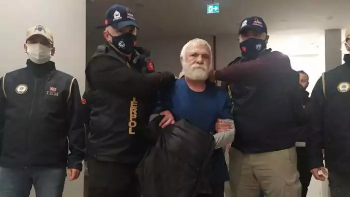 Levent Göktaş'tan ilk mesaj